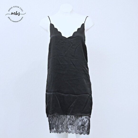 NWT Ecru Lab Spaghetti Strap Scalloped Lined Lace Shift Mini Dress Black Women M - Picture 4 of 9